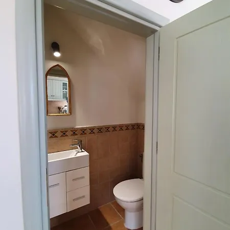 Orea Thea, Emborios, Kalymnos *