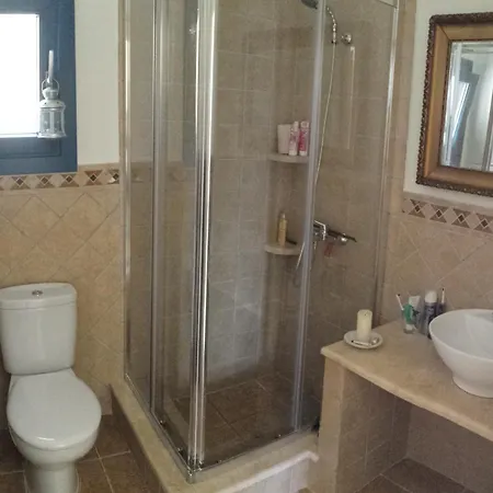 Orea Thea, Emborios, Kalymnos * Emborios