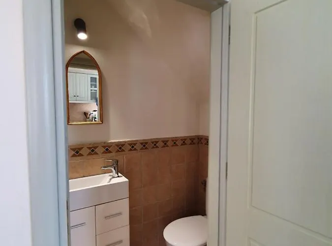 Orea Thea, Emborios, Kalymnos *