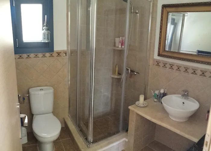 Orea Thea, Emborios, Kalymnos * Emborios